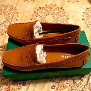 Women’s loafers